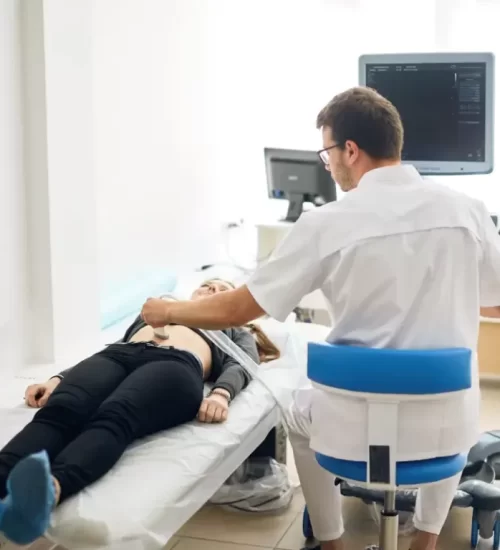 Spinal-Decompression-768x768