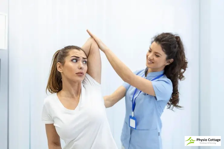 When to See a Physiotherapist (and When It’s Urgent)